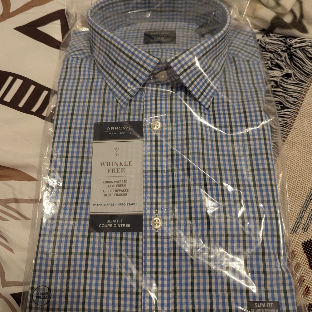 Arrow Men's Slim Fit Blue and White Gingham Dress Shirt